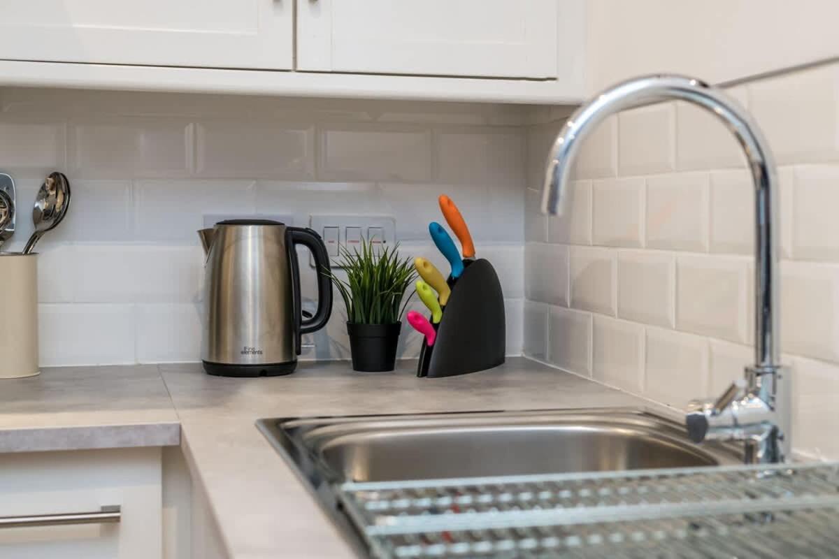 Fabulous Quayside Apartment With Free Parking 리버풀 외부 사진